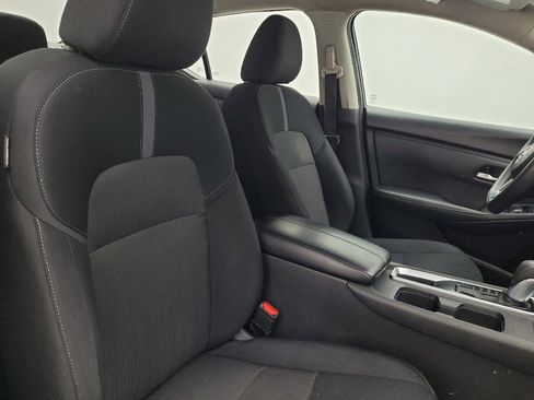 Used 2024 Nissan Sentra SV w/ Trunk Package image 21