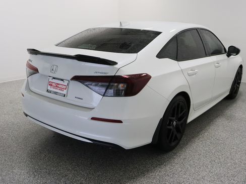Used 2025 Honda Civic Sport image 7