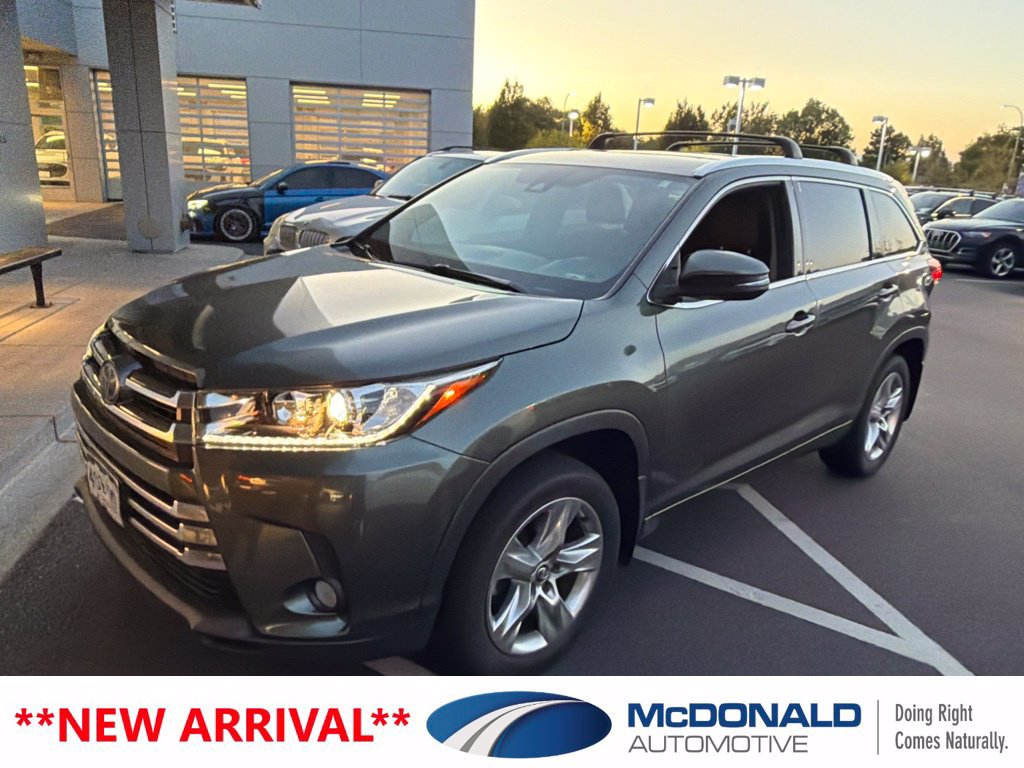 Used 2017 Toyota Highlander Limited AWD/4WD image 1