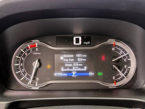 Used 2019 Honda Ridgeline Sport image 11