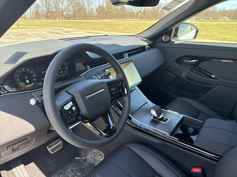 New 2026 Land Rover Range Rover Evoque Dynamic SE AWD/4WD image 12