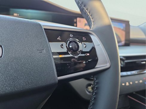 New 2026 Nissan Murano SL image 18