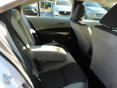 Used 2023 Toyota Corolla LE FWD image 13