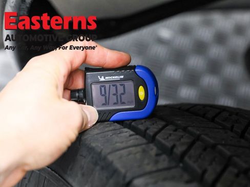 Used 2023 Chevrolet Express 2500 Work Van w/ Driver Convenience Package image 26