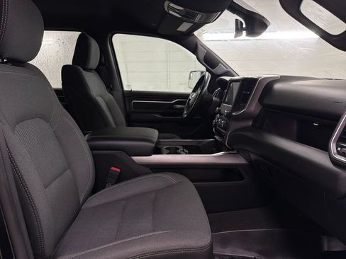 Used 2024 RAM 1500 Big Horn RWD image 29