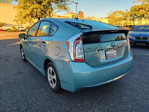 Used 2014 Toyota Prius Three image 6