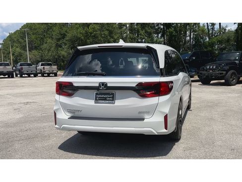 Used 2025 Honda Odyssey Sport-L image 8