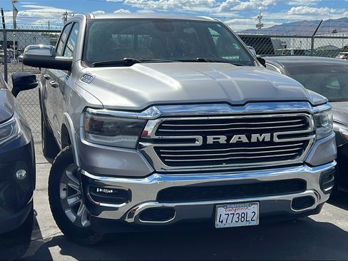 Used 2019 RAM 1500 Laramie w/ Trailer Tow Group AWD/4WD image 2