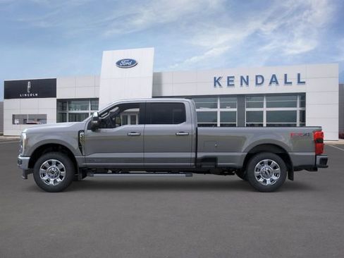 New 2026 Ford F350 Lariat w/ Chrome Package AWD/4WD image 3