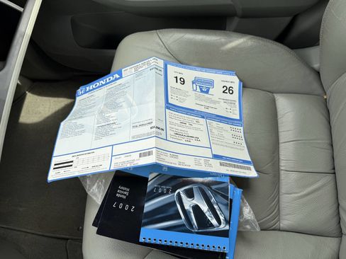 Used 2007 Honda Odyssey EX-L image 16