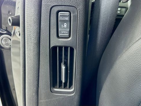 Used 2022 Honda Odyssey Touring image 27