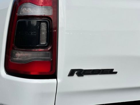Used 2019 RAM 1500 Rebel image 31