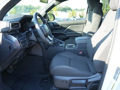 Used 2026 Toyota 4Runner SR5 RWD image 20