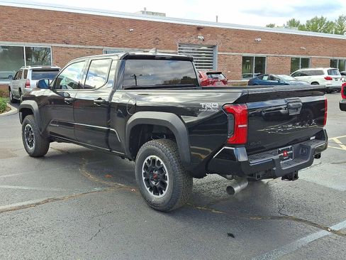 New 2025 Toyota Tacoma TRD Off-Road image 11