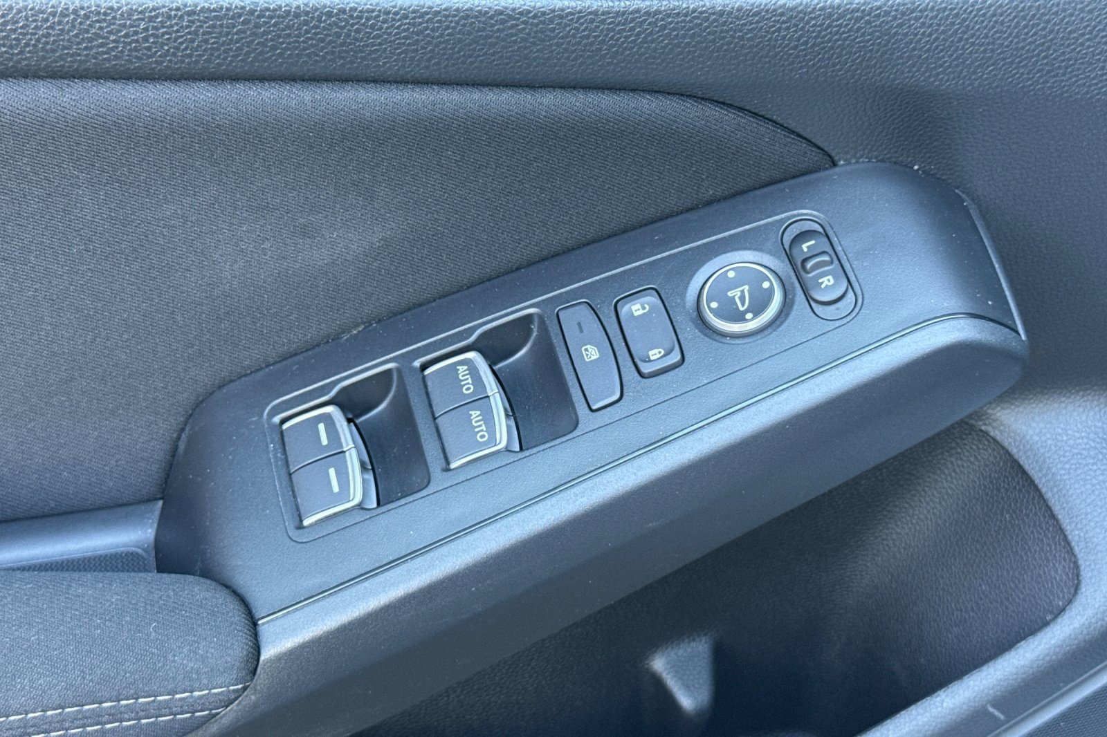 Used 2023 Honda Civic Sport image 13