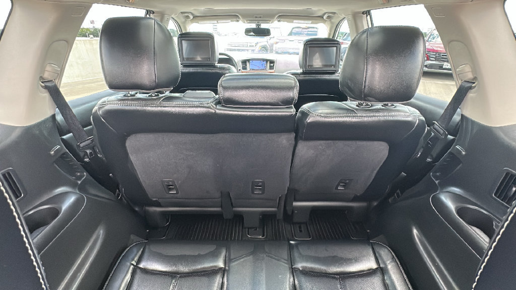Used 2017 Nissan Pathfinder Platinum w/ Family Entertainment Package FWD image 40