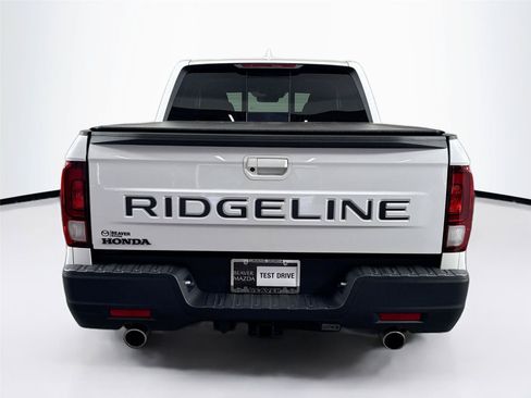 Used 2025 Honda Ridgeline RTL image 12