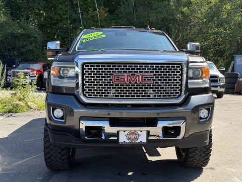 Used 2016 GMC Sierra 3500 Denali w/ Duramax Plus Package AWD/4WD image 3