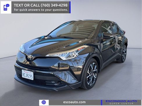 Used 2018 Toyota C-HR XLE FWD image 1
