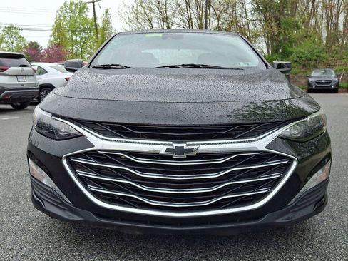 Used 2019 Chevrolet Malibu LT w/ Driver Confidence Package II image 2