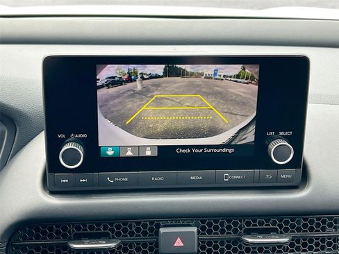 New 2025 Honda HR-V LX image 16