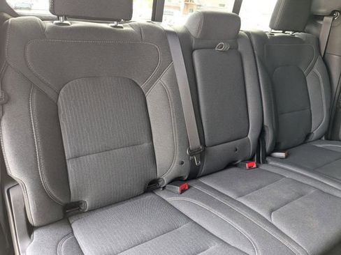 Used 2023 RAM 1500 Big Horn AWD/4WD image 34