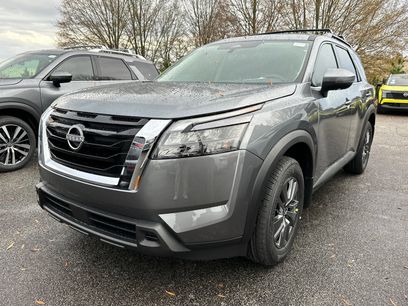 New 2025 Nissan Pathfinder SV w/ SV Premium Package