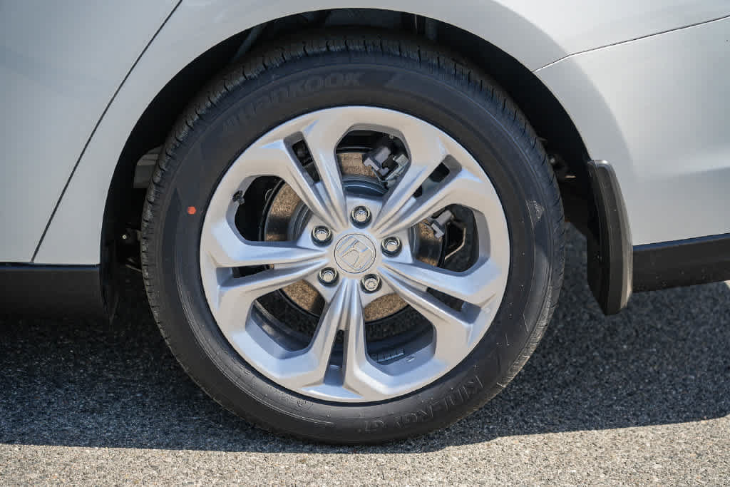 New 2026 Honda Accord LX image 9