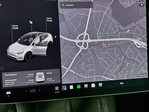 Used 2021 Tesla Model Y Performance AWD/4WD image 21