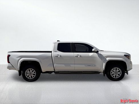New 2026 Toyota Tacoma SR5 AWD/4WD image 8