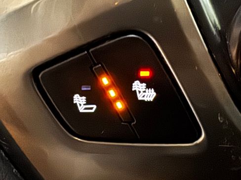 Used 2017 Chevrolet Silverado 1500 LT w/ All Star Edition image 32