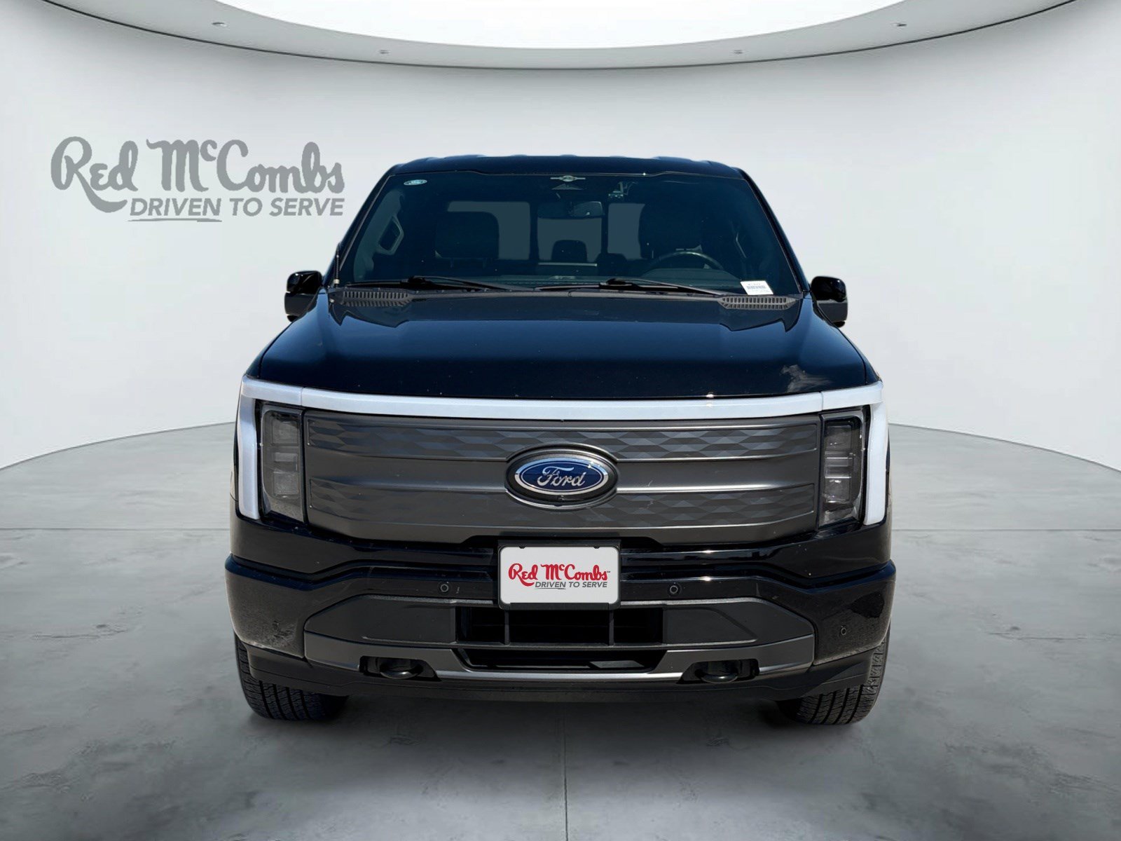 Used 2023 Ford F150 Lightning Lariat AWD/4WD image 2