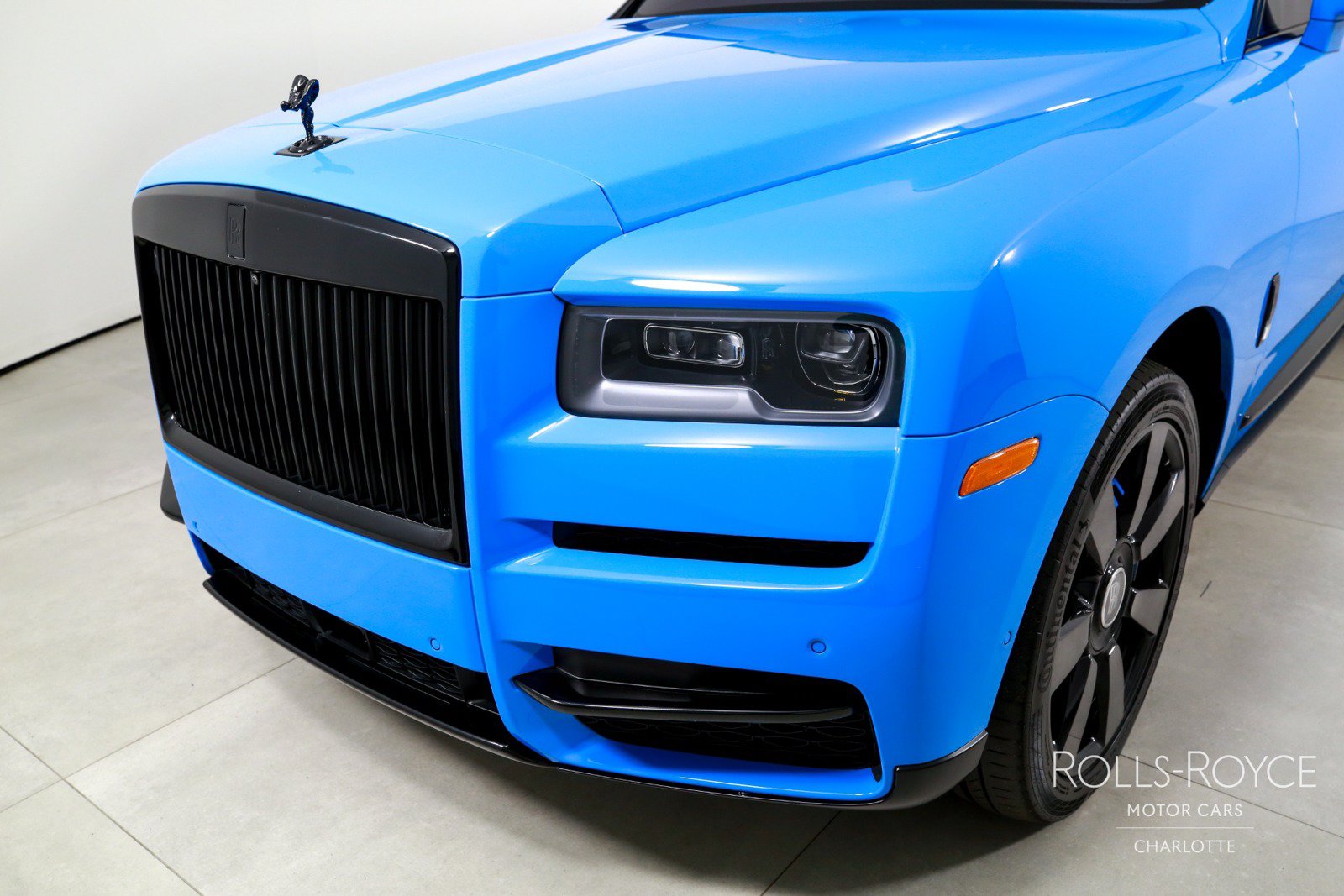 Used 2023 Rolls-Royce Cullinan AWD/4WD image 40