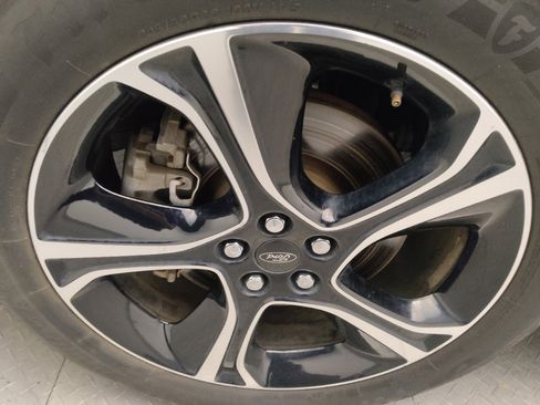 Used 2020 Ford Edge ST w/ Cold Weather Package image 31