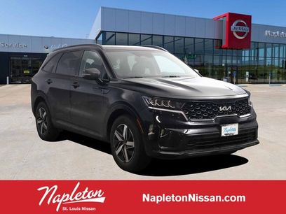 Used 2022 Kia Sorento S w/ Panoramic Sunroof Package