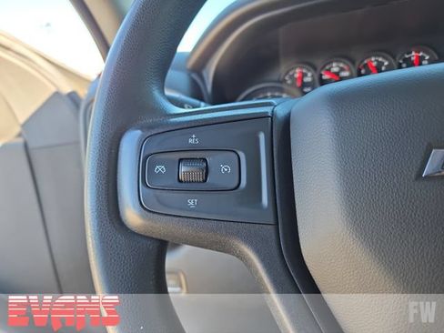 Used 2021 Chevrolet Silverado 1500 Custom Trail Boss AWD/4WD image 14