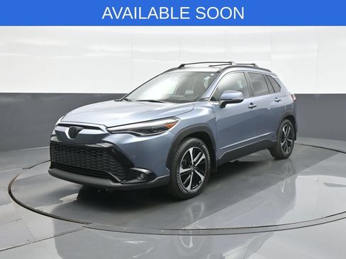 Used 2023 Toyota Corolla Cross AWD Hybrid w/ Convenience Package image 3