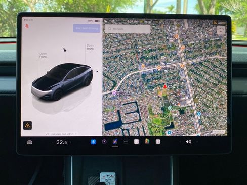 Used 2026 Tesla Model Y Long Range image 18