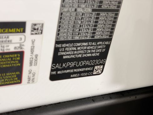 Used 2023 Land Rover Range Rover SE image 19