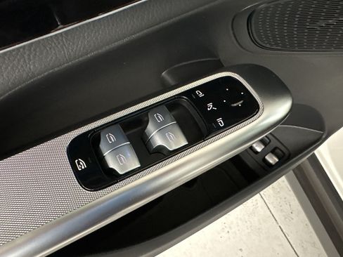 Certified 2025 Mercedes-Benz GLC 350e 4MATIC image 26
