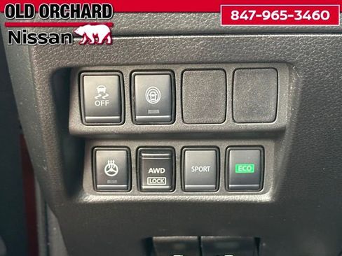 Used 2022 Nissan Rogue Sport SV image 19