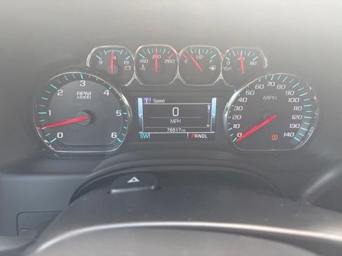 Used 2018 Chevrolet Tahoe LT w/ LT Midnight Edition AWD/4WD image 12