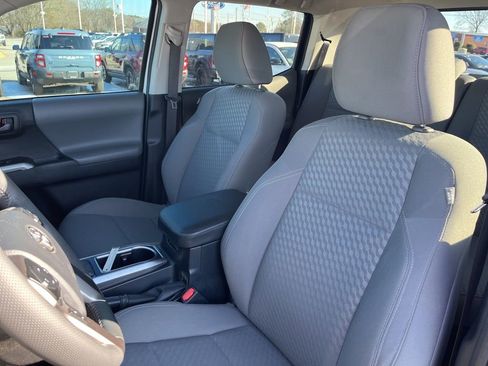 Used 2023 Toyota Tacoma SR5 w/ Technology Package image 14