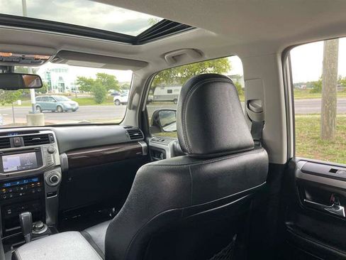 Used 2018 Toyota 4Runner Limited AWD/4WD image 35