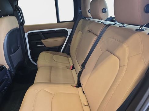 New 2026 Land Rover Defender 110 X-Dynamic SE AWD/4WD image 11