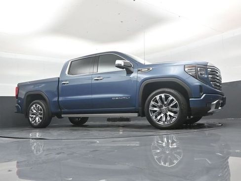 Used 2024 GMC Sierra 1500 Denali AWD/4WD image 40