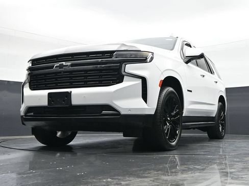 Used 2021 Chevrolet Tahoe RST w/ Luxury Package AWD/4WD image 46