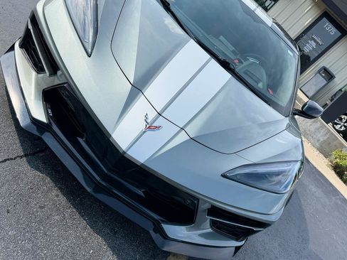 Used 2022 Chevrolet Corvette Stingray Preferred Cpe w/ Z51 Performance Package RWD image 9