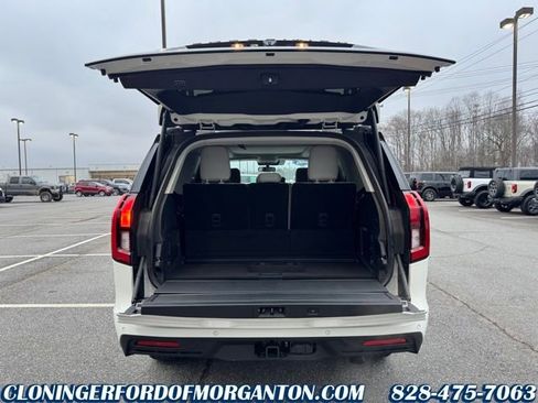 New 2025 Ford Expedition Active image 8