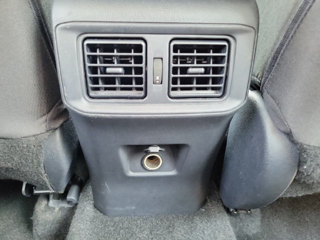 Used 2025 Toyota RAV4 LE FWD image 13